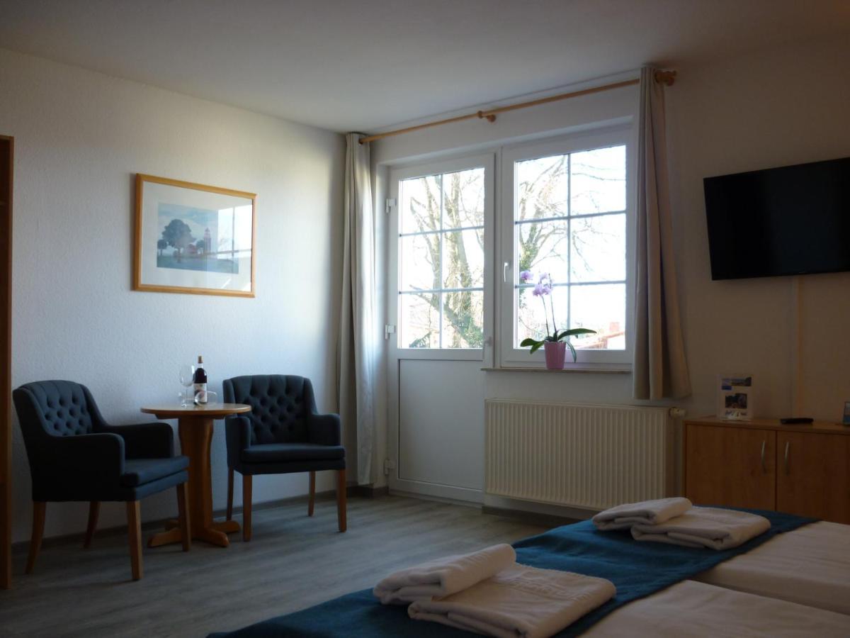 Pension Zum Leuchtturm Bastorf Esterno foto