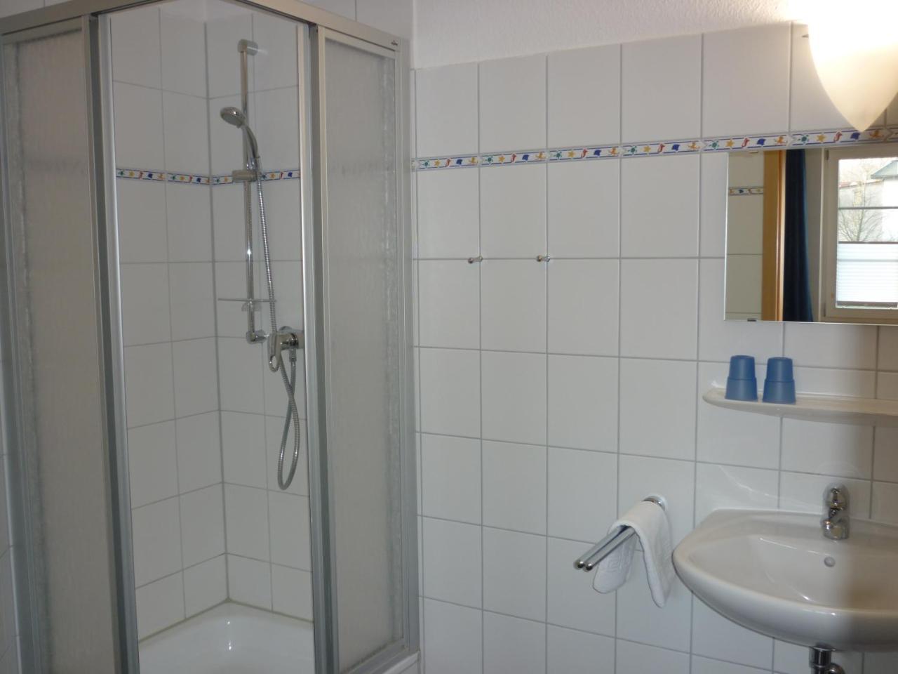 Pension Zum Leuchtturm Bastorf Esterno foto