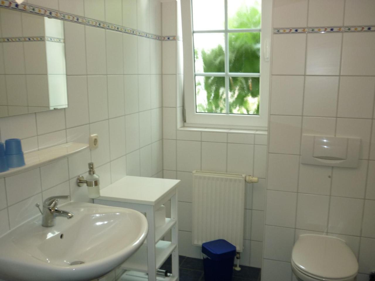 Pension Zum Leuchtturm Bastorf Esterno foto