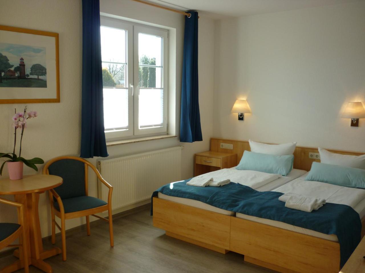Pension Zum Leuchtturm Bastorf Esterno foto